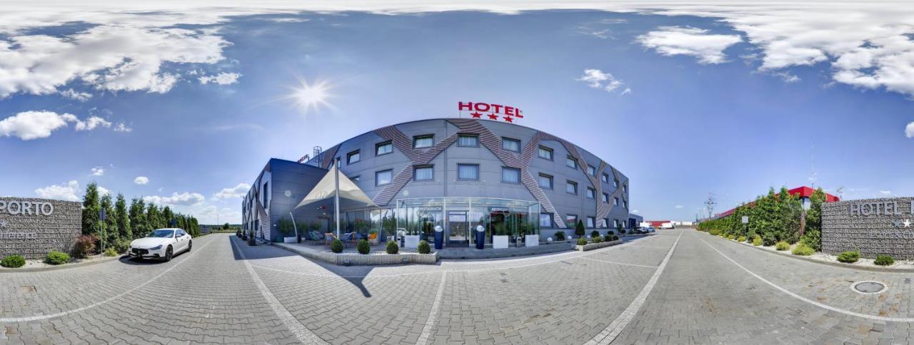 Hotel Porto Радомско Екстериор снимка