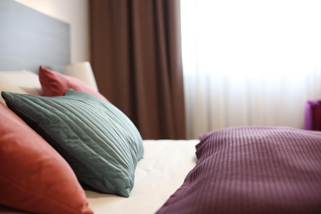 Hotel Porto Радомско Екстериор снимка