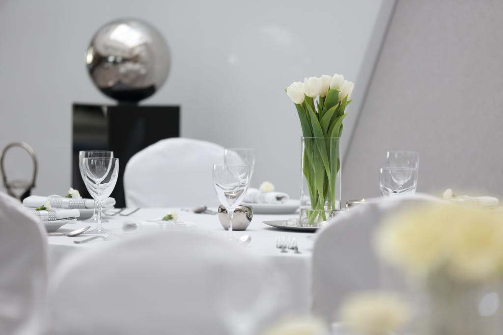 Hotel Porto Радомско Екстериор снимка