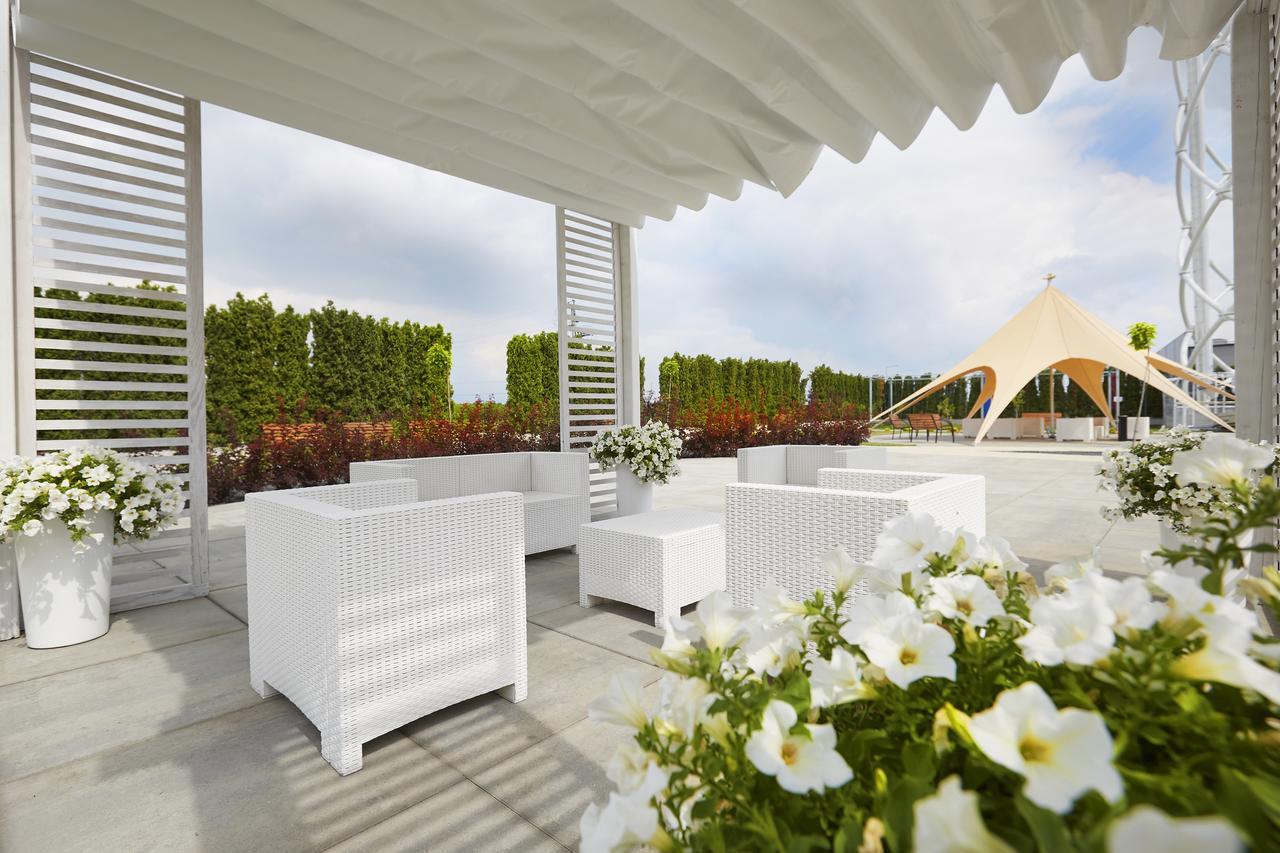 Hotel Porto Радомско Екстериор снимка